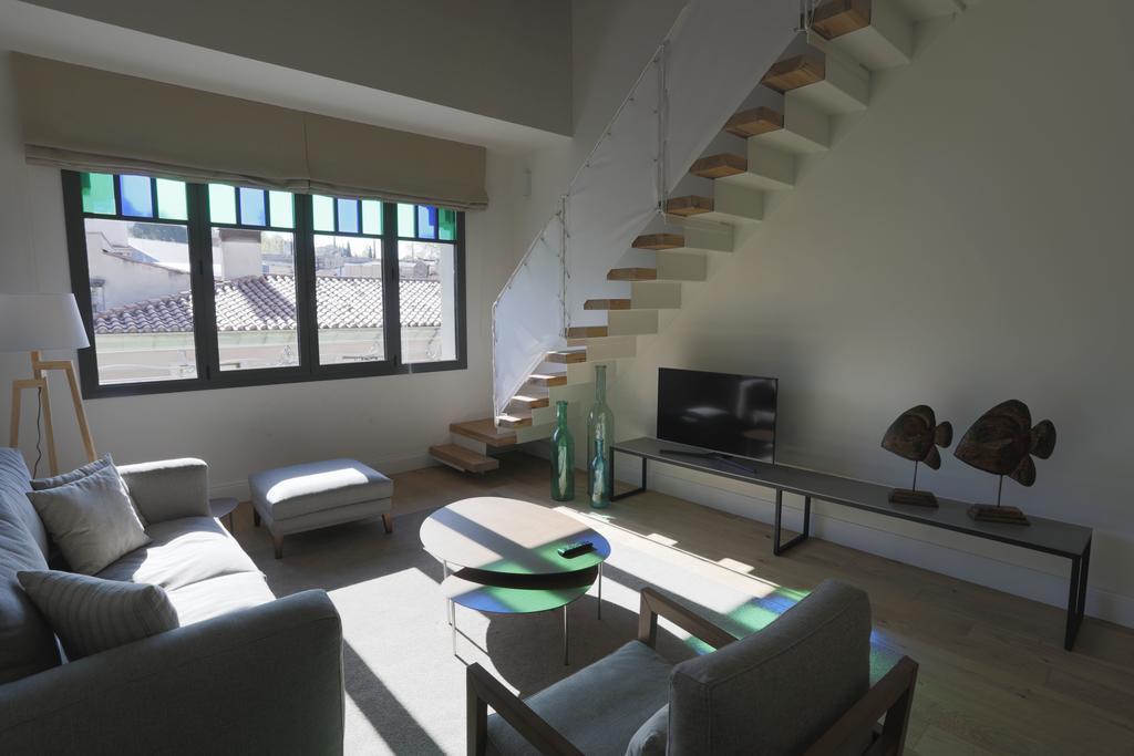 Apartaments Placa Del VI Girona Bagian luar foto