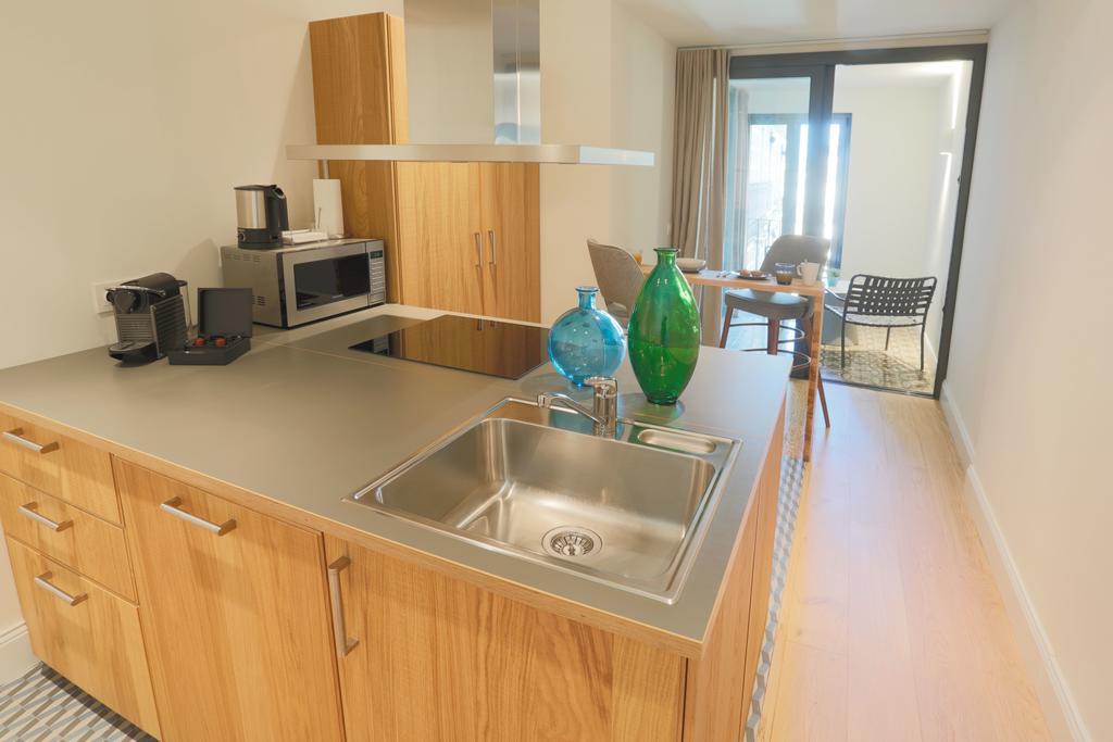 Apartaments Placa Del VI Girona Bagian luar foto